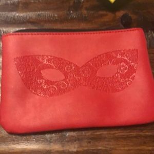 Ipsy makeup bag